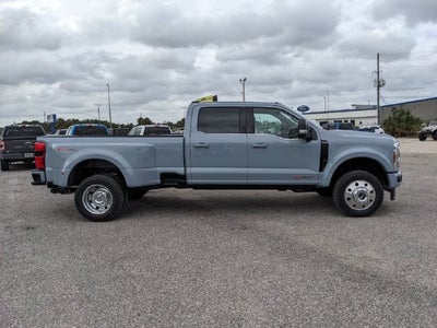 2027 Ford F-450SD Platinum DRW