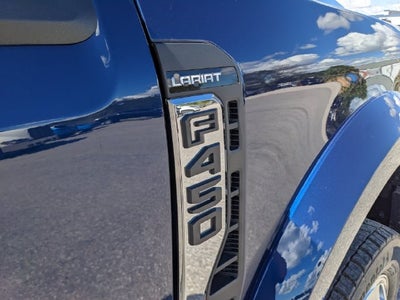 2027 Ford F-450SD Lariat DRW