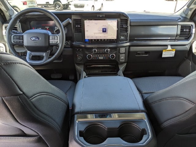 2027 Ford F-450SD Lariat DRW