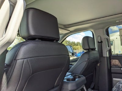 2027 Ford F-450SD Lariat DRW
