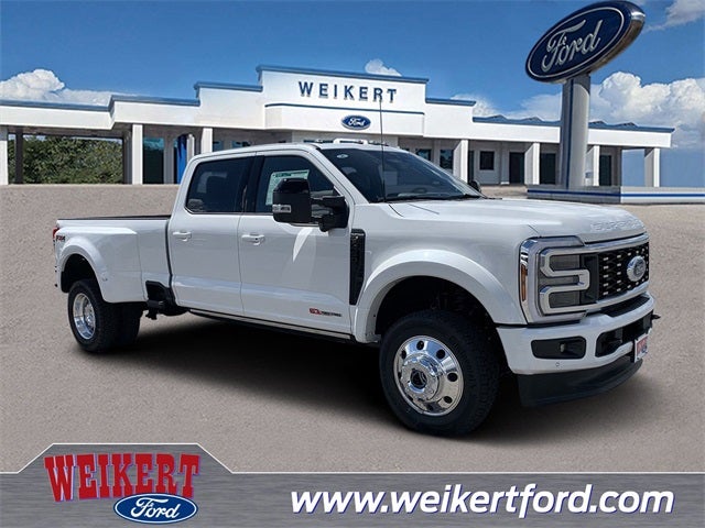 2026 Ford F-450SD Platinum DRW
