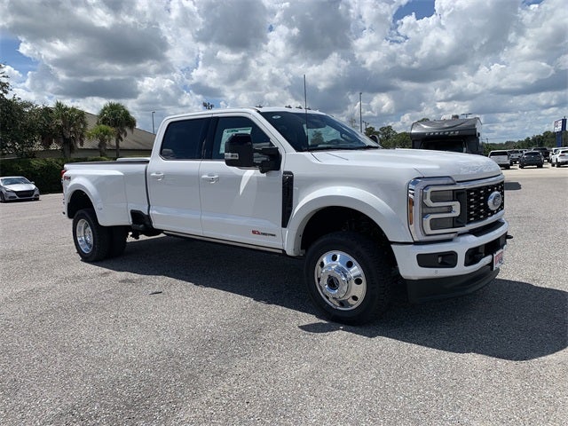 2026 Ford F-450SD Platinum DRW