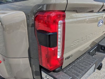 2027 Ford F-450SD Lariat DRW