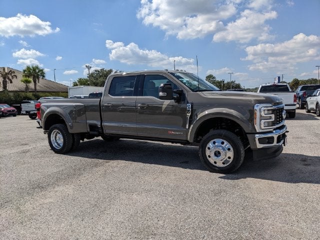2027 Ford F-450SD Lariat DRW