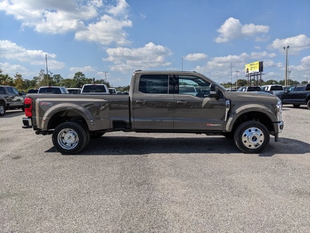 2027 Ford F-450SD Lariat DRW