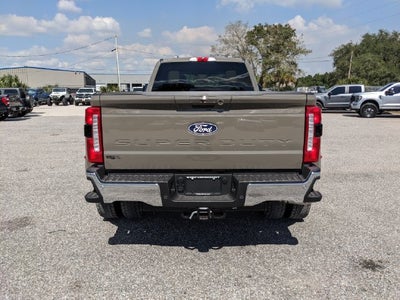 2027 Ford F-450SD Lariat DRW