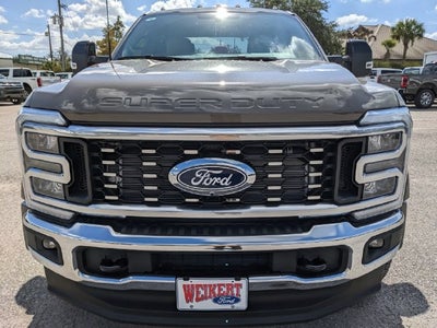 2027 Ford F-450SD Lariat DRW