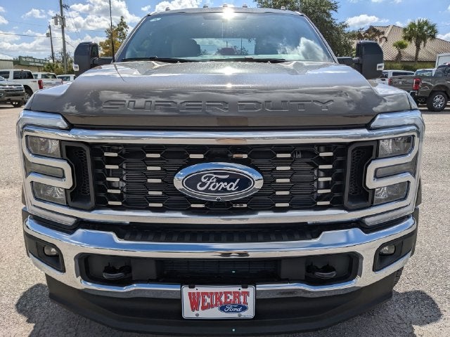 2027 Ford F-450SD Lariat DRW