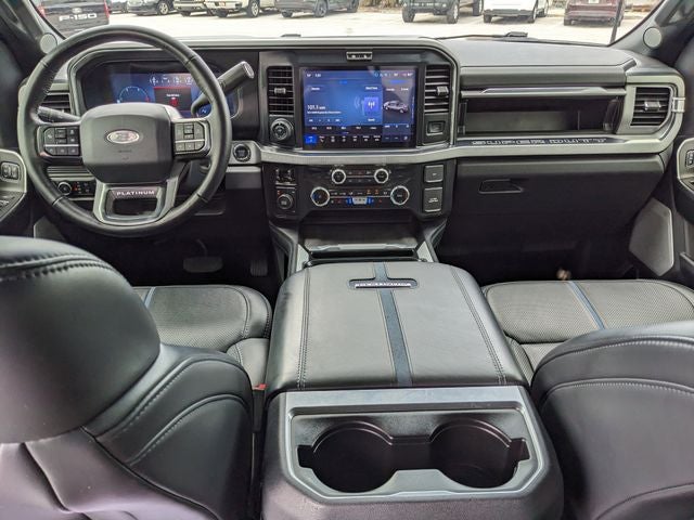 2025 Ford F-450SD Platinum DRW