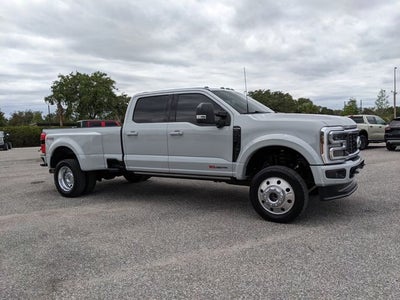 2025 Ford F-450SD Platinum DRW