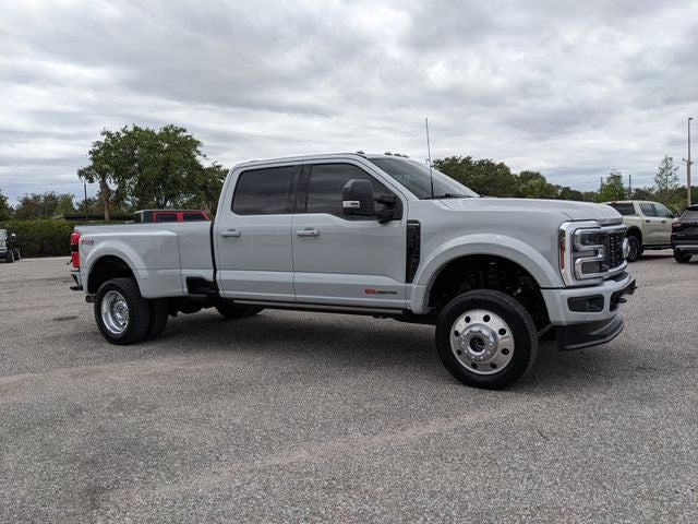 2025 Ford F-450SD Platinum DRW