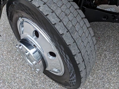2025 Ford F-450SD Platinum DRW