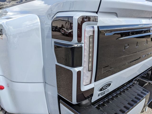 2026 Ford F-450SD Platinum DRW