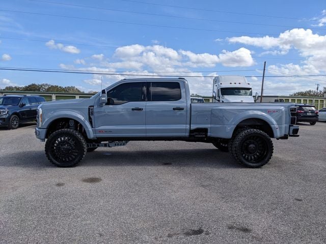 2026 Ford F-450SD Platinum DRW