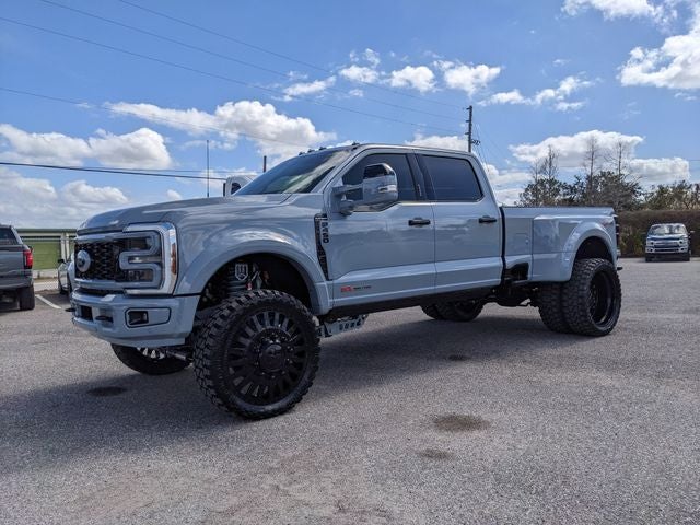 2026 Ford F-450SD Platinum DRW