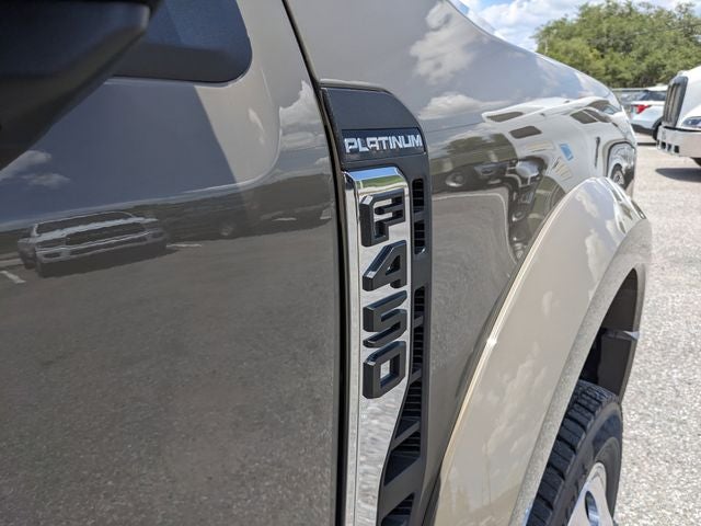 2026 Ford F-450SD Platinum DRW