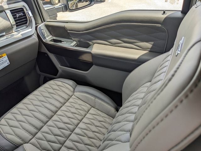 2026 Ford F-450SD Platinum DRW