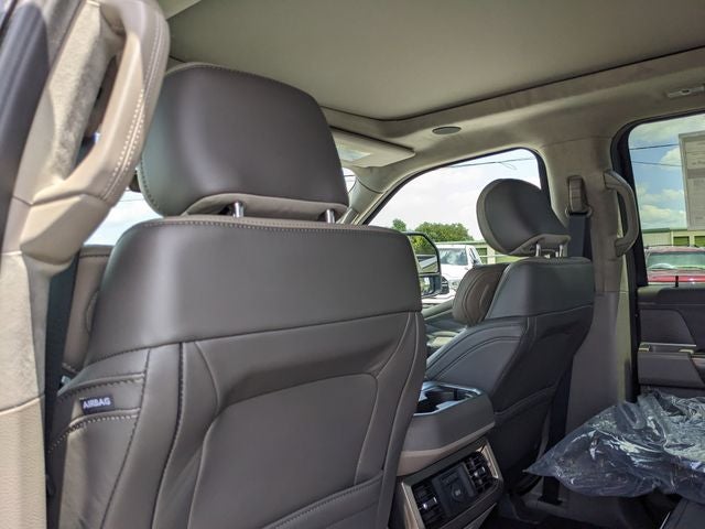 2026 Ford F-450SD Platinum DRW