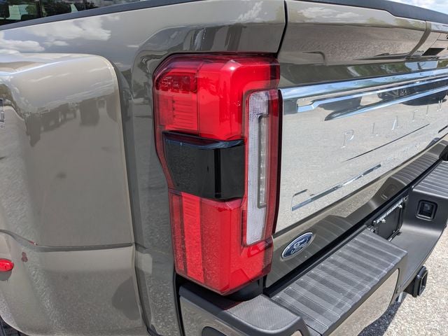 2026 Ford F-450SD Platinum DRW