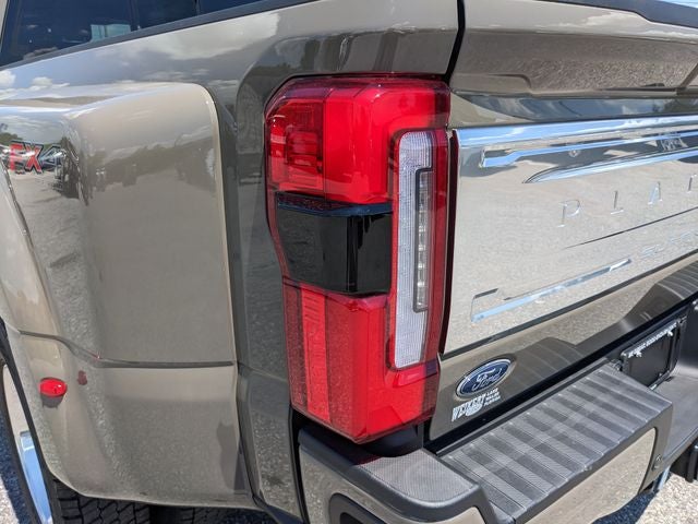 2026 Ford F-450SD Platinum DRW