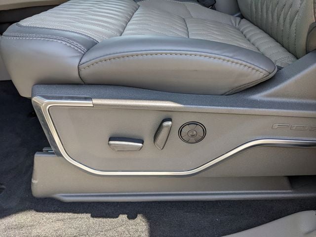 2026 Ford F-450SD Platinum DRW