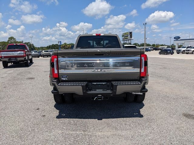 2026 Ford F-450SD Platinum DRW