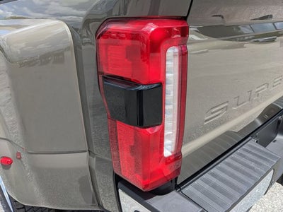 2026 Ford F-450SD Lariat DRW