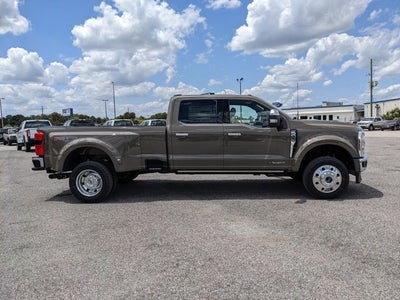 2026 Ford F-450SD Lariat DRW