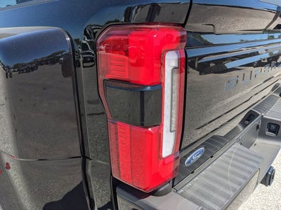 2025 Ford F-450SD Platinum DRW