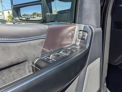 2025 Ford F-450SD Platinum DRW