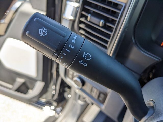 2025 Ford F-450SD Platinum DRW