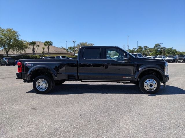 2025 Ford F-450SD Platinum DRW