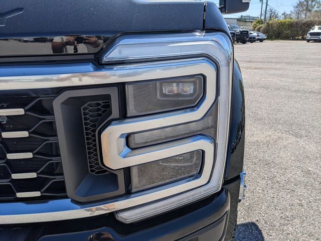 2025 Ford F-450SD Platinum DRW