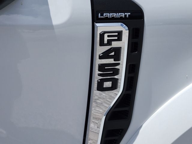 2026 Ford F-450SD Lariat DRW