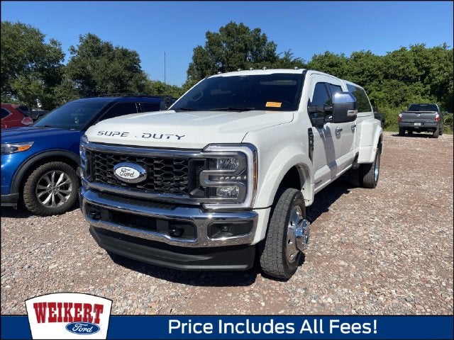 2026 Ford F-450SD Lariat DRW