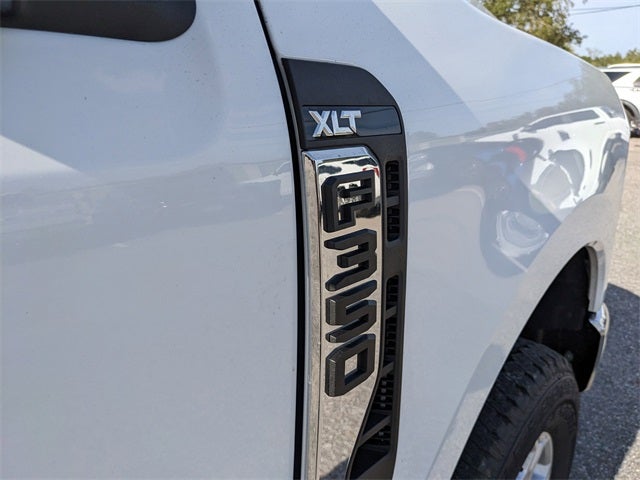 2026 Ford F-350SD XLT