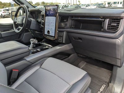 2025 Ford F-150 Lightning Lariat