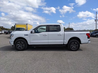 2025 Ford F-150 Lightning Lariat