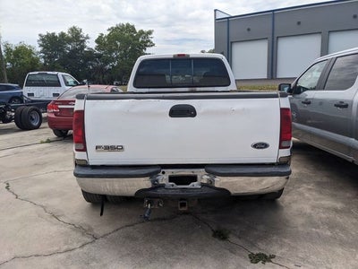 2004 Ford F-350SD DRW