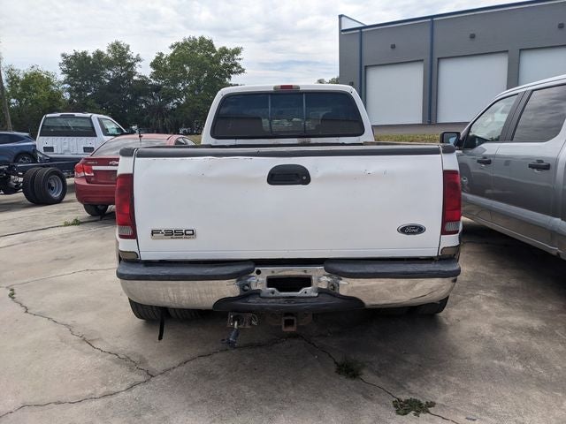 2004 Ford F-350SD DRW