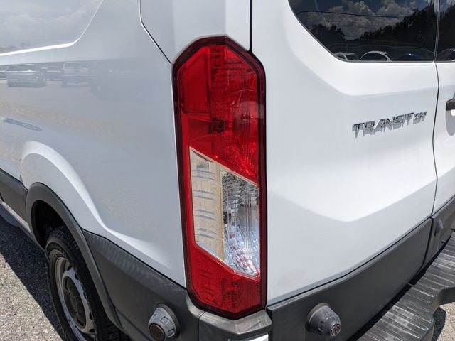 2017 Ford Transit-250 Base