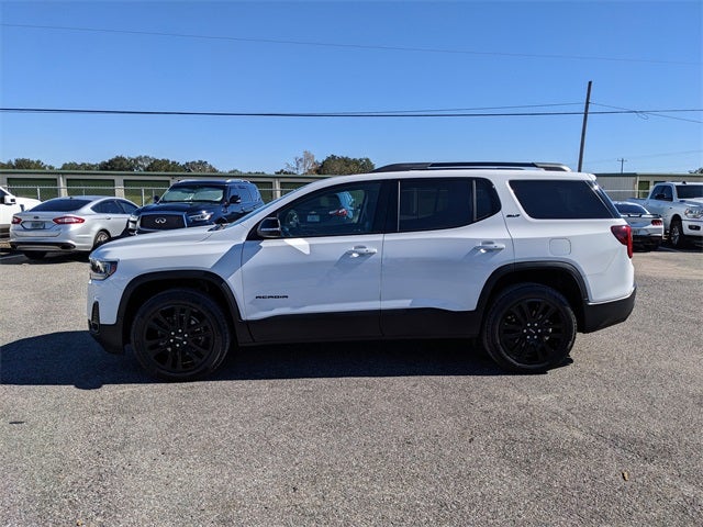 2022 GMC Acadia SLT