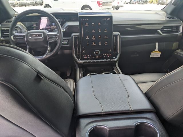 2025 GMC Yukon Elevation