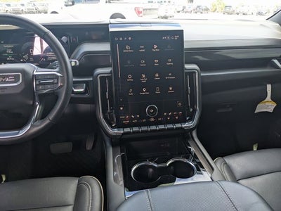 2025 GMC Yukon Elevation