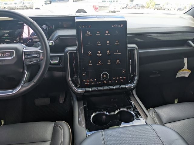 2025 GMC Yukon Elevation
