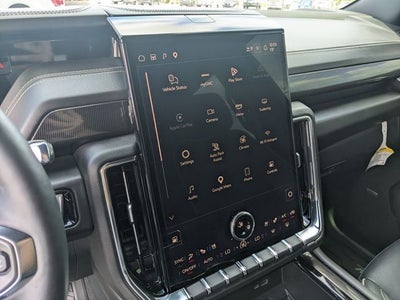 2025 GMC Yukon Elevation