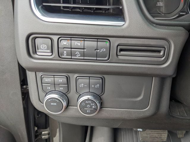 2021 GMC Yukon AT4