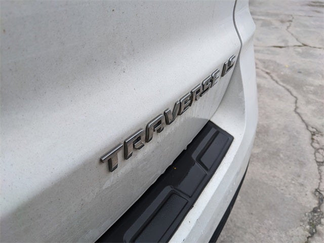 2016 Chevrolet Traverse LS