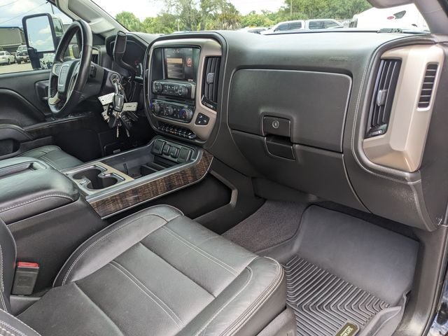 2015 GMC Sierra 2500HD Denali