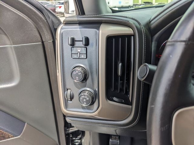 2015 GMC Sierra 2500HD Denali